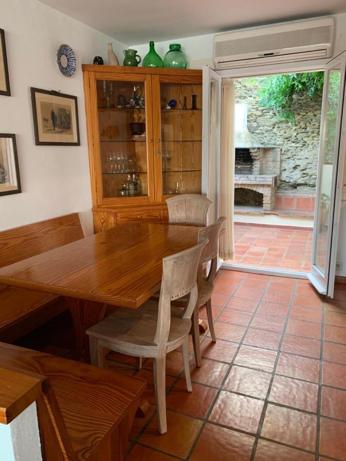 Villa Sa Heura à Cadaqués Extérieur photo